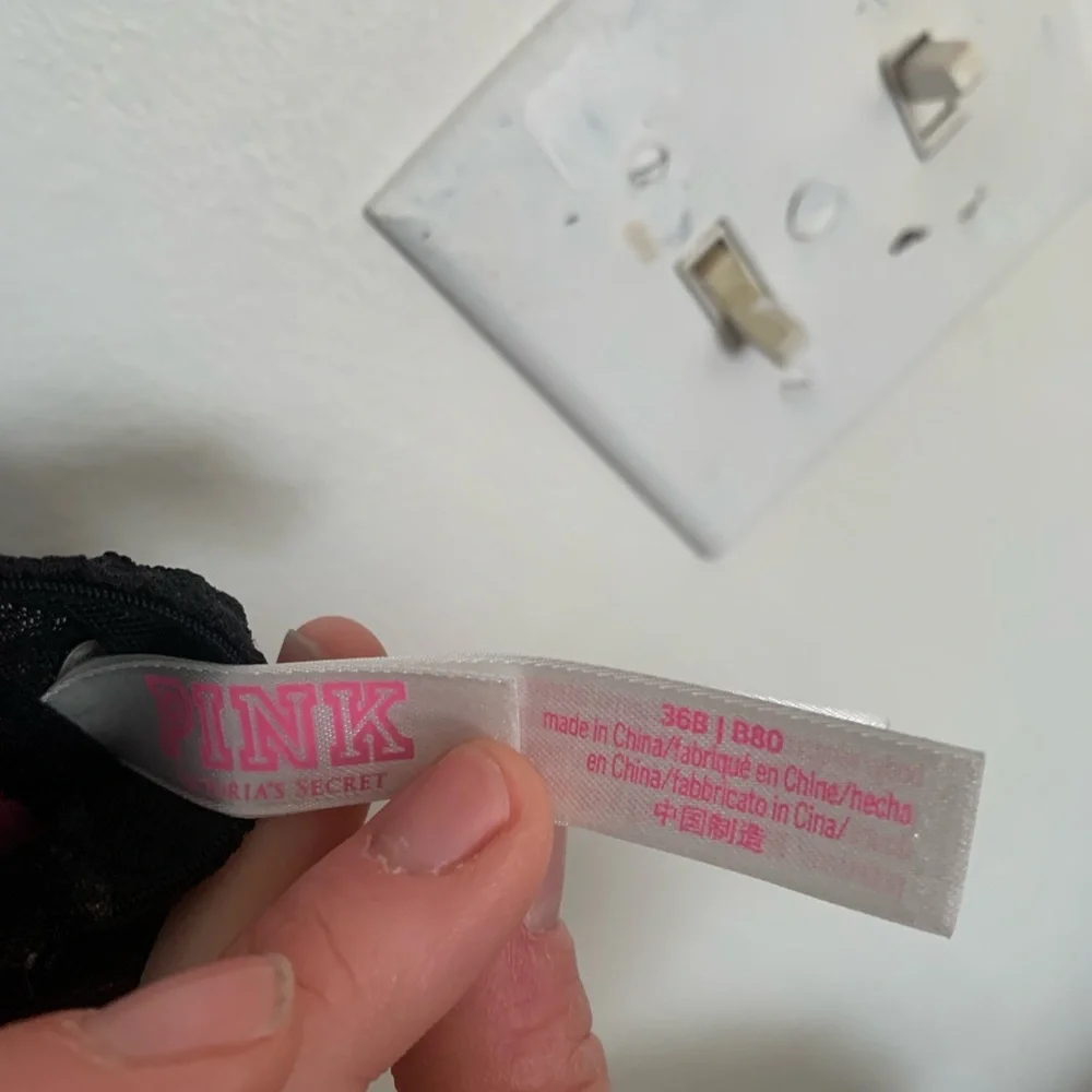 VS bra - Picture 3 of 4